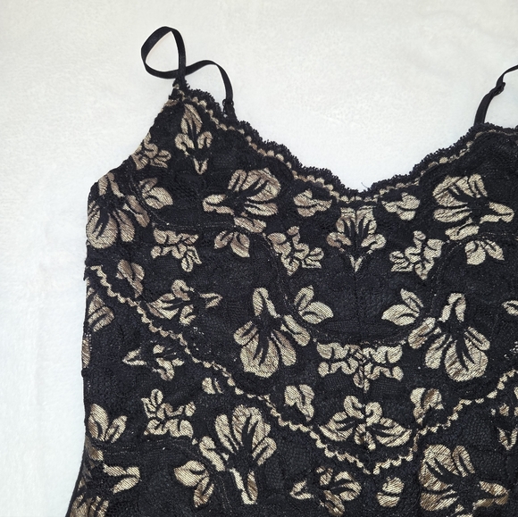 Cache Black/Gold Lace Camisole - Picture 2 of 6